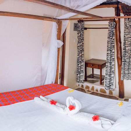 Kijani Cottages In Diani Diani Beach Exteriér fotografie