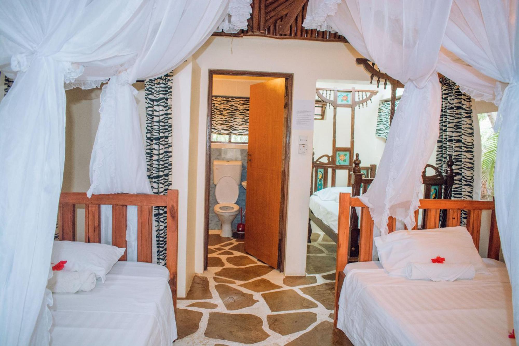 Kijani Cottages In Diani Diani Beach Exteriér fotografie