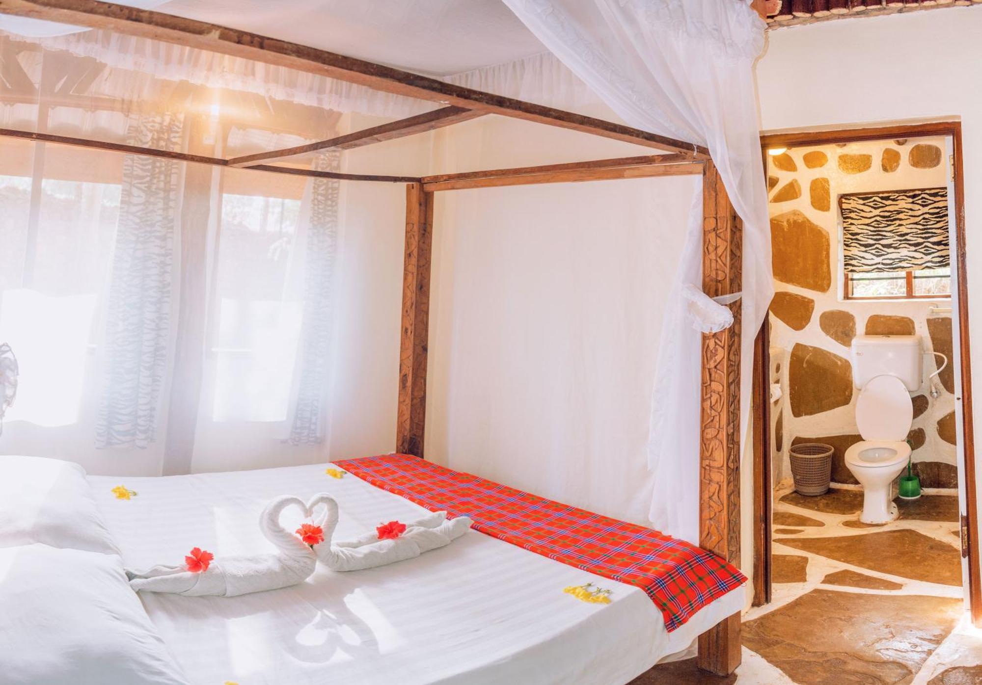 Kijani Cottages In Diani Diani Beach Exteriér fotografie